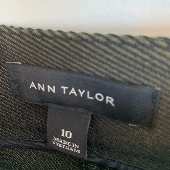 Ann Taylor skirt size 10 dark green pencil career - Picture 2 of 8